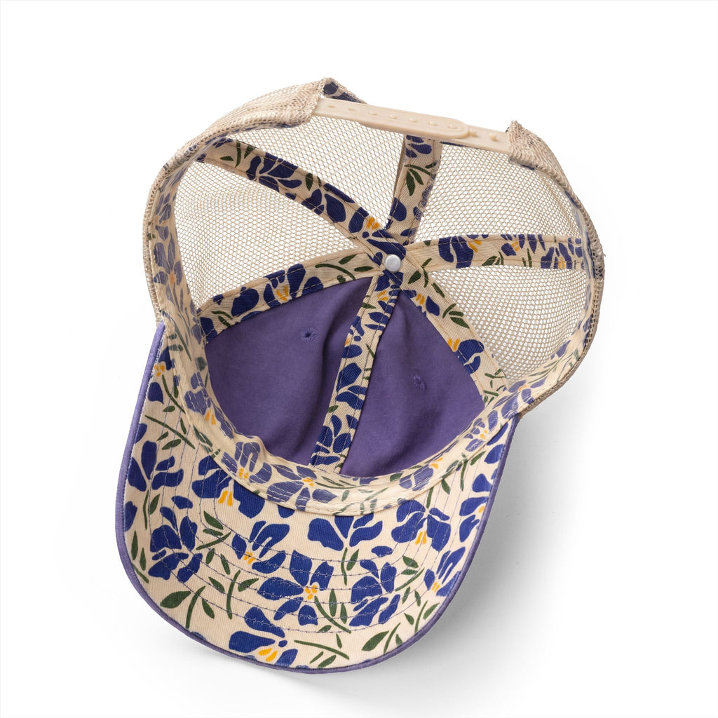 Women's Washed Mesh-Back Cap - Chaos Coordinator